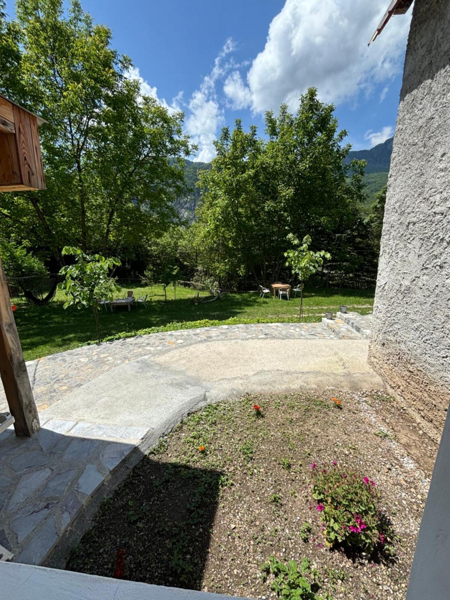 Magic Space Petros Skafias Theth Exterior photo
